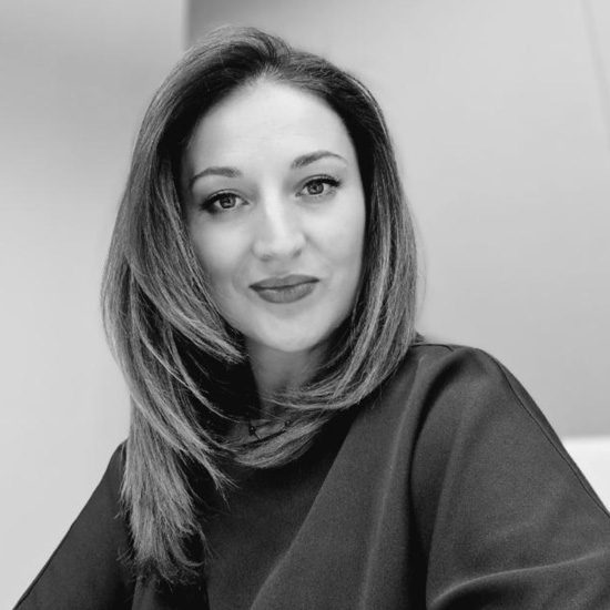 Avocat Alina Nica este Founder & Managing Partner la Lawyeresse